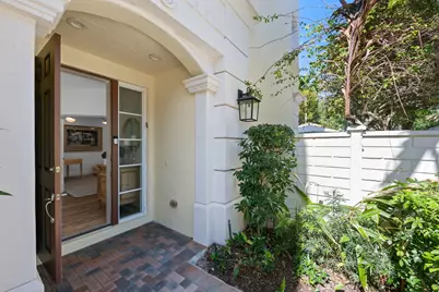 5675 NE Trieste Way, Boca Raton, FL 33487 - Photo 5