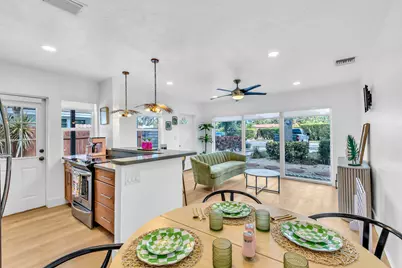 2412 NE 4th Street #W, Pompano Beach, FL 33062 - Photo 5