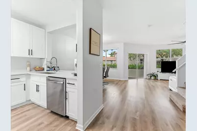 10240 Via Hibiscus #4, Boca Raton, FL 33428 - Photo 3