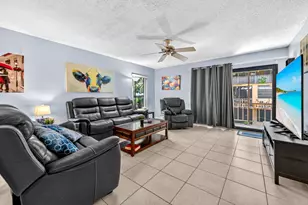 430 Commodore Dr, Plantation, FL 33325 - Photo 7