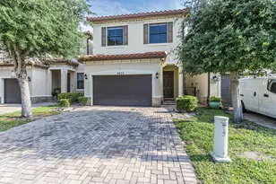 4635 NW 59th St, Tamarac, FL 33319 - Photo 1