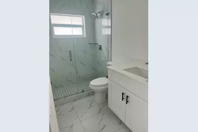 2747 Summit Boulevard, West Palm Beach, FL 33406 - Photo 15