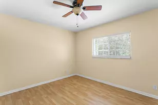 15642 Cypress Park Dr, Wellington, FL 33414 - Photo 21