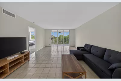 3503 Oaks Way #505, Pompano Beach, FL 33069 - Photo 11