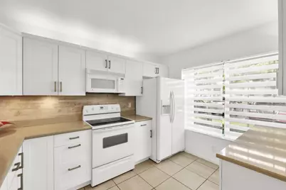 3714 Savoy Lane #B, West Palm Beach, FL 33417 - Photo 13