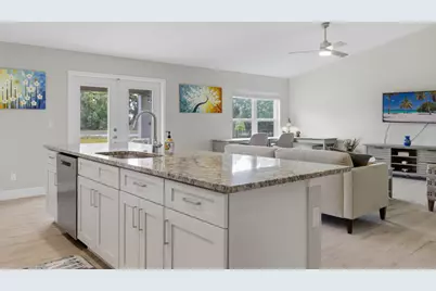 375 SW Vista Lake Drive, Port Saint Lucie, FL 34953 - Photo 9