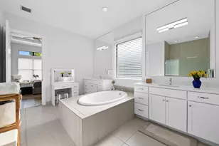 12110 Bastille Cir E, Parkland, FL 33076 - Photo 25