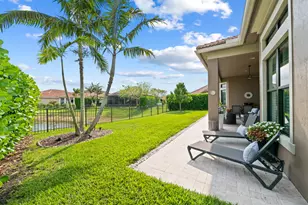 12110 Bastille Cir E, Parkland, FL 33076 - Photo 43