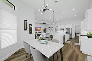 12110 Bastille Cir E, Parkland, FL 33076 - Photo 17