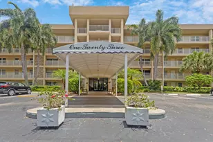 804 Cypress Grove Ln, Pompano Beach, FL 33069 - Photo 1