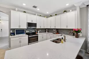 9062 Gulf Cove Dr, Wellington, FL 33467 - Photo 13
