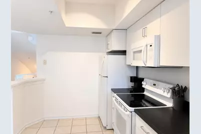 711 SW 148th Avenue #403, Sunrise, FL 33325 - Photo 7