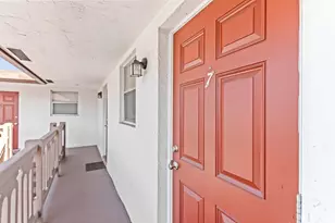 493 NW 43rd St, Oakland Park, FL 33309 - Photo 3