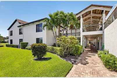900 Greensward Lane #G110, Delray Beach, FL 33445 - Photo 1