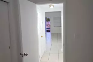 230 SW 11th Ave, Hallandale Beach, FL 33009 - Photo 11