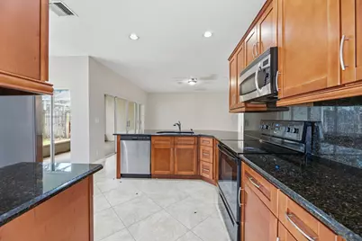 7634 Trenton Drive, Lake Worth, FL 33467 - Photo 11