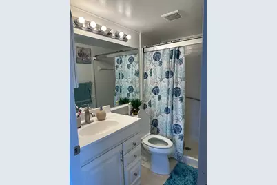 1102 Green Pine Boulevard #B1, West Palm Beach, FL 33409 - Photo 11
