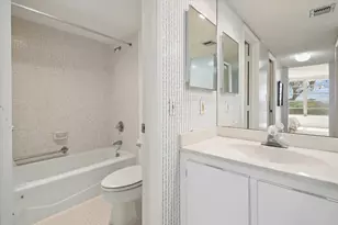 806 Cypress Blvd, Pompano Beach, FL 33069 - Photo 11