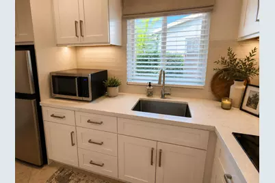 1207 NE 12th Avenue, Fort Lauderdale, FL 33304 - Photo 41