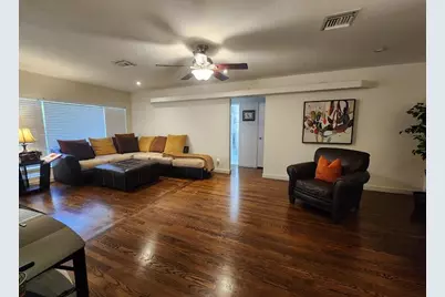 1207 NE 12th Avenue, Fort Lauderdale, FL 33304 - Photo 9