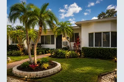 1207 NE 12th Avenue, Fort Lauderdale, FL 33304 - Photo 3