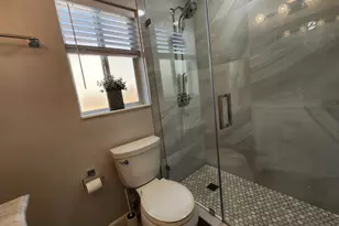 1207 NE 12th Ave, Fort Lauderdale, FL 33304 - Photo 37