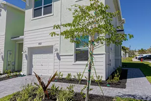 503 SE Rivergrass St, Port Saint Lucie, FL 34984 - Photo 11