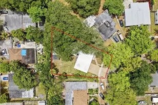 460 NW 136th St, North Miami, FL 33168 - Photo 47