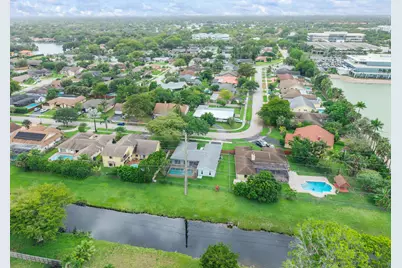 1320 NW 76th Avenue, Plantation, FL 33322 - Photo 59