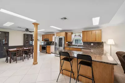 1320 NW 76th Avenue, Plantation, FL 33322 - Photo 17