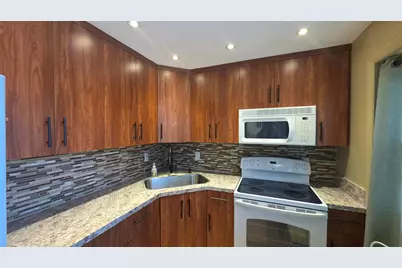 600 NE 2nd Street #108, Dania Beach, FL 33004 - Photo 3