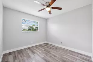 6659 SW 41st Pl, Davie, FL 33314 - Photo 33