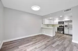 6659 SW 41st Pl, Davie, FL 33314 - Photo 15