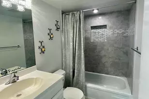 107 Kent G, West Palm Beach, FL 33417 - Photo 15