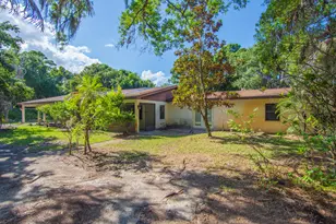 1408 Russell Ln, Fort Pierce, FL 34982 - Photo 3