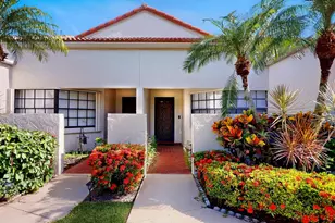 5794 W Parkwalk Cir E, Boynton Beach, FL 33472 - Photo 5