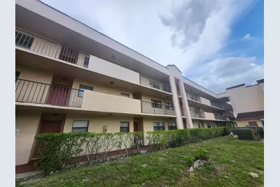 3470 Foxcroft Road #207, Miramar, FL 33025 - Photo 1