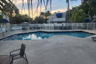 515 NW 98th Ave NW, Plantation, FL 33324 - Photo 9