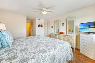 8 Colonial Club Dr, Boynton Beach, FL 33435 - Photo 19