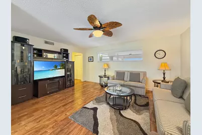 8 Colonial Club Drive #303, Boynton Beach, FL 33435 - Photo 5