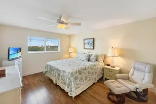 8 Colonial Club Dr, Boynton Beach, FL 33435 - Photo 17