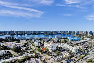 17875 Collins Avenue #Apt 3103, Sunny Isles Beach, FL 33160 - Photo 45