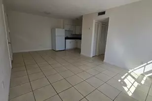 1290 NE 142nd St, North Miami, FL 33161 - Photo 3