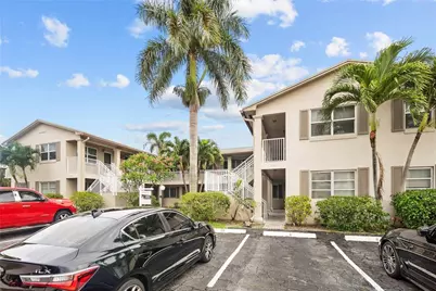 2130 NE 42nd Court #4, Lighthouse Point, FL 33064 - Photo 1