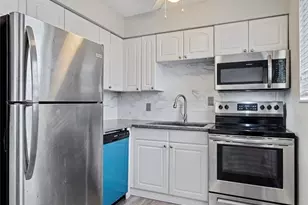 2130 NE 42nd Ct, Lighthouse Point, FL 33064 - Photo 3