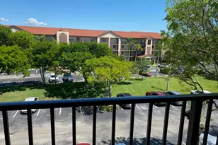 13100 SW 11th Ct SW, Pembroke Pines, FL 33027 - Photo 3