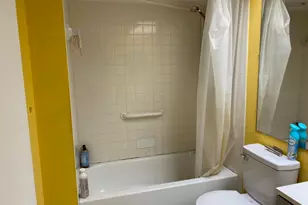13100 SW 11th Ct SW, Pembroke Pines, FL 33027 - Photo 23