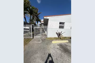 720 SW 7th Street #1, Dania Beach, FL 33004 - Photo 1
