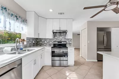 9855 NW 2nd Court, Plantation, FL 33324 - Photo 13