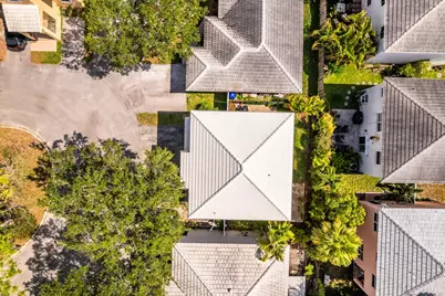 9855 NW 2nd Court, Plantation, FL 33324 - Photo 35